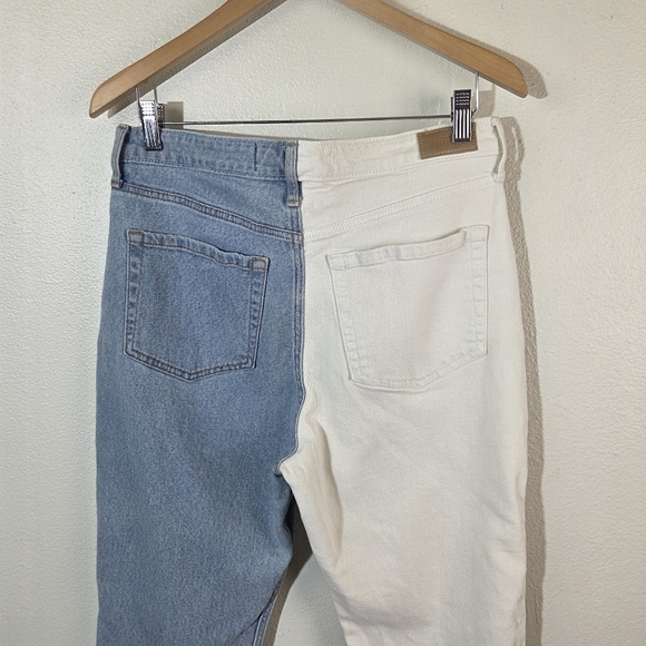 Hollister Ultra High Rise Mom Jeans Women’s 11R W30 Colorblock Blue White Denim - Picture 8 of 14